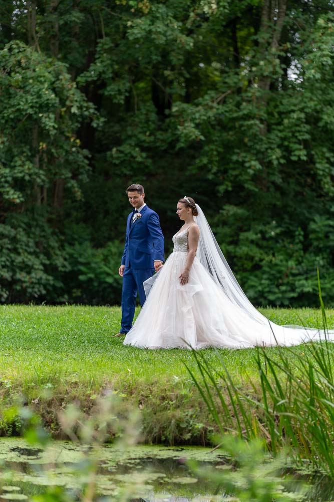 Jenny und James bei ihrer Hochzeit